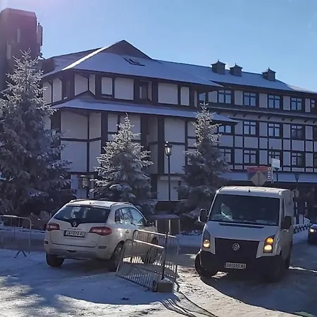 Violet Queen Lejlighed *